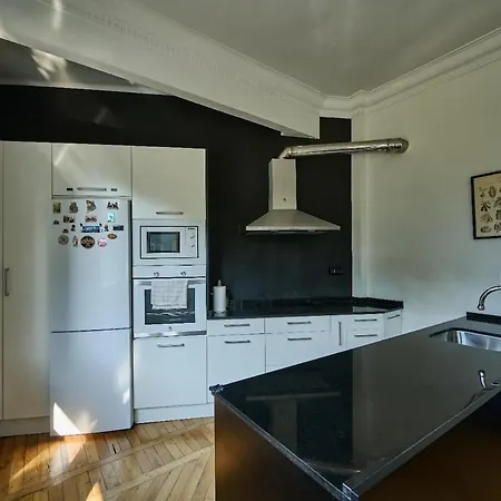 Apartment Spacious In The Hall Area