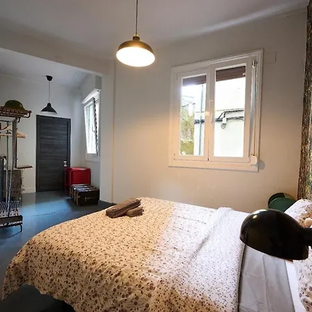 Spacious In The Hall Area * Bilbao